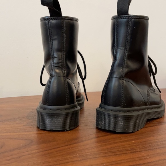 Doc Martens black combat boots - Picture 3 of 5